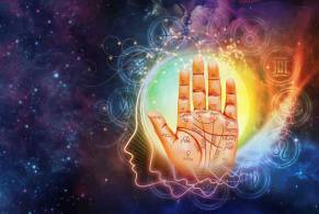How Can A Palmistry Astrologer In India Help You Understand Your Destiny?